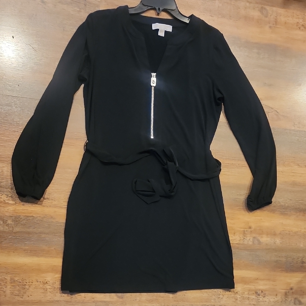 Michael Kors Elegant Black Zipper Dress